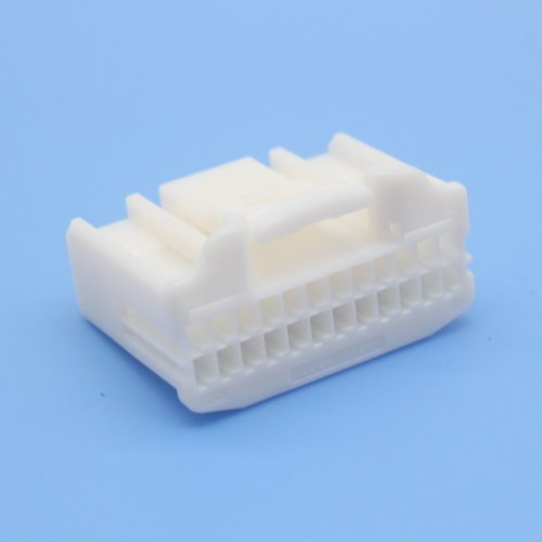 TE泰科安普1717112-1汽车连接器护套线束接插件